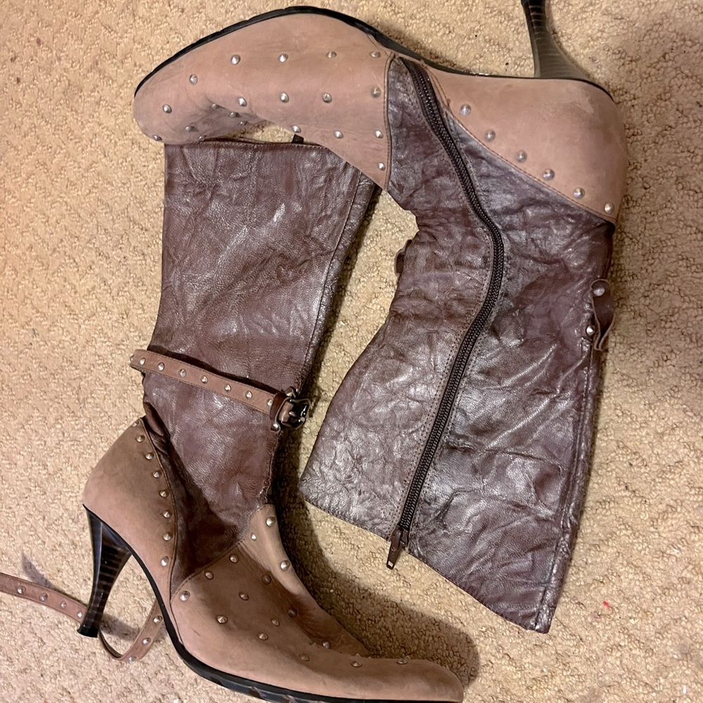 Worn once genuine leather heeled boots by George miu